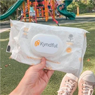 Вологі серветки для новонароджених